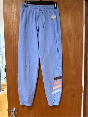 Rip-Curl sweatpants/ joggers with Chevron Color-Block Detail